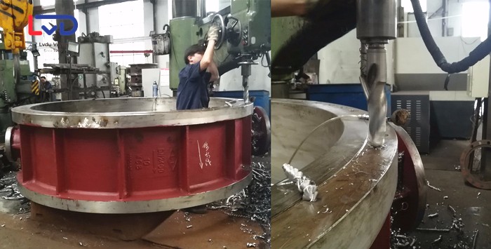 上?？蛻粲嗁忞p偏心硬密封電動法蘭蝶閥<生產(chǎn)實況